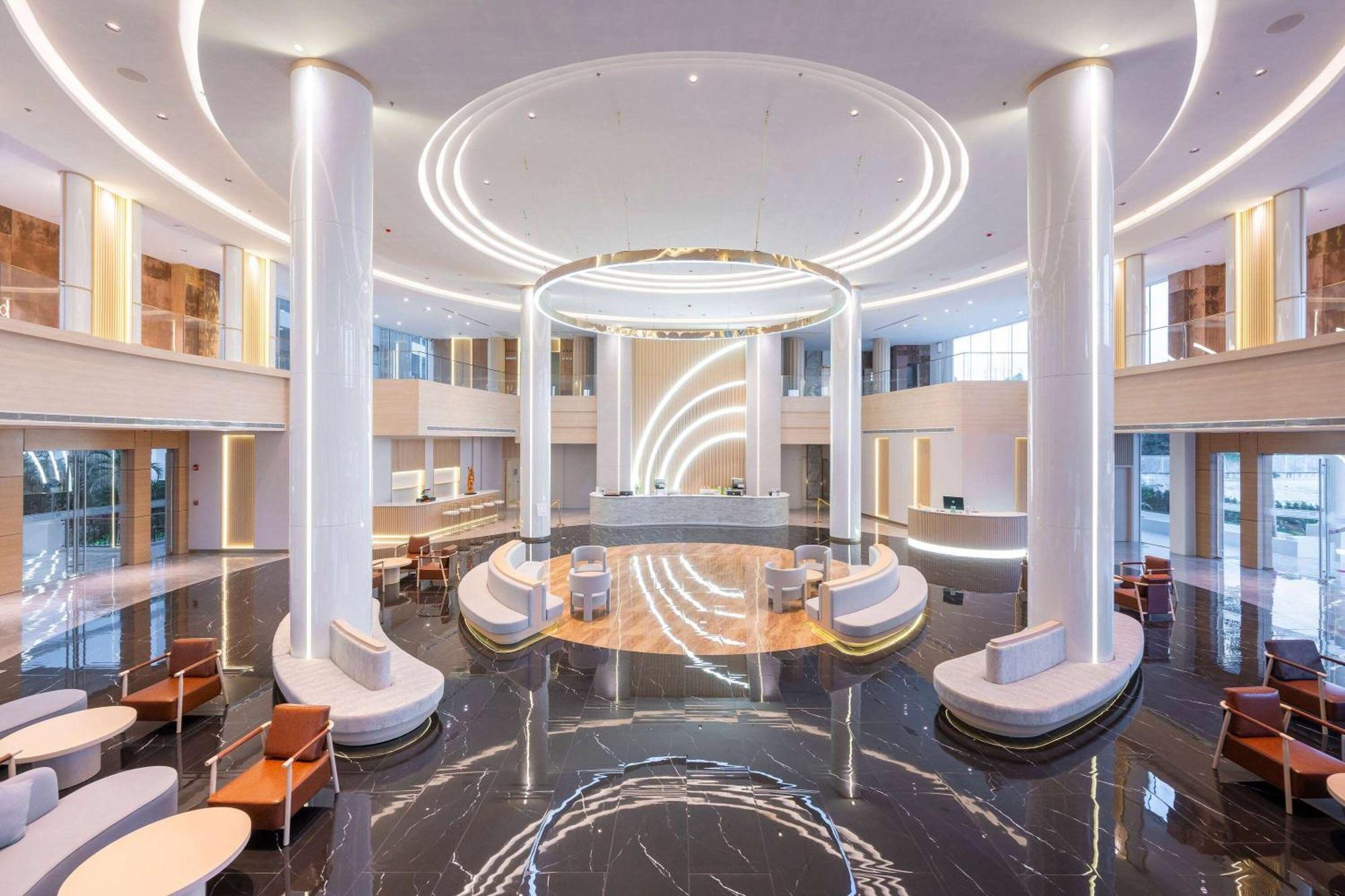 ホテル Wyndham Jomtien Pattaya ナ・ジョムティエン エクステリア 写真