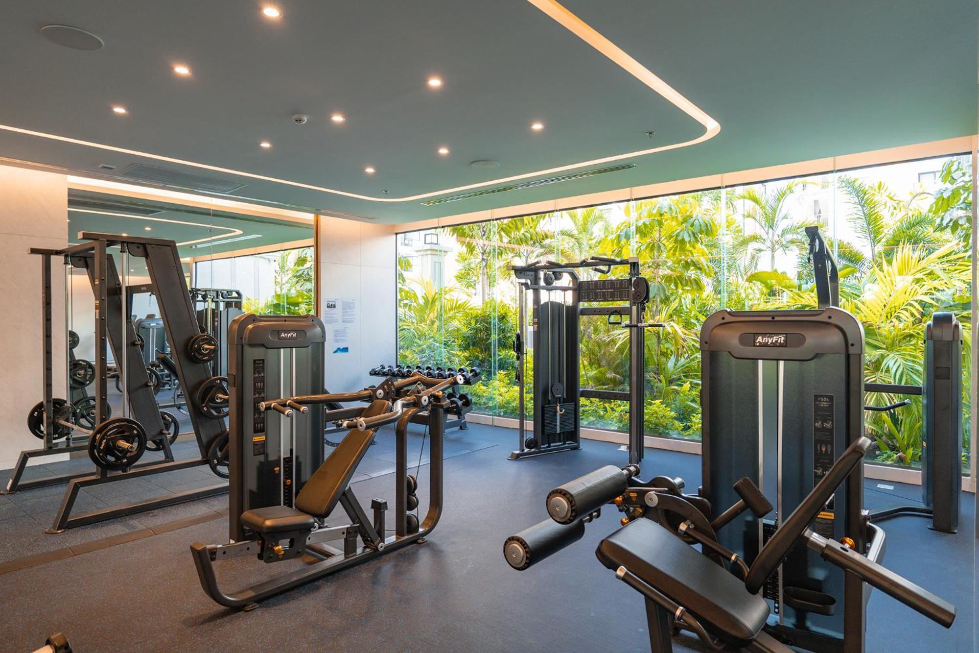 ホテル Wyndham Jomtien Pattaya ナ・ジョムティエン エクステリア 写真